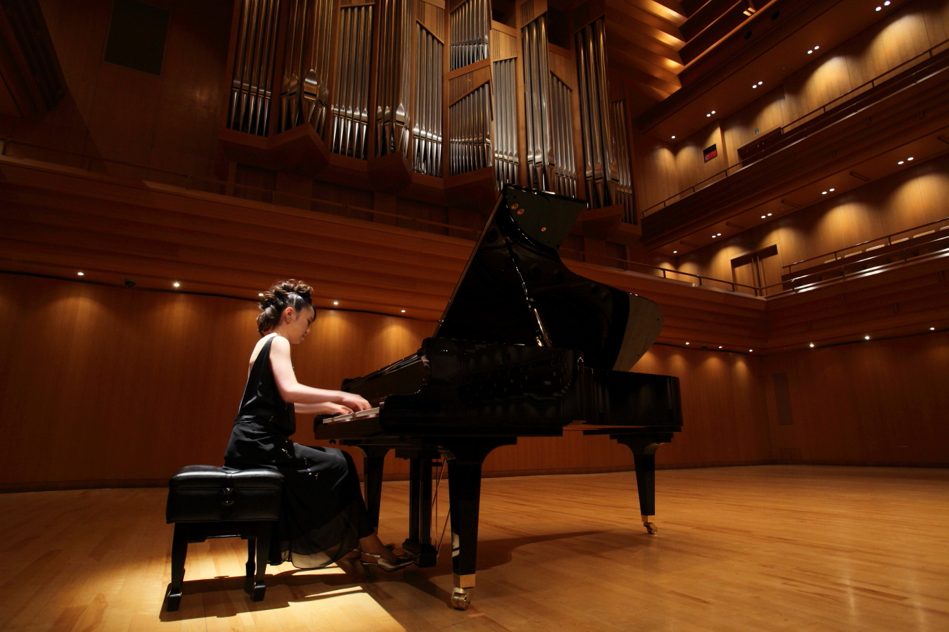 Shigeru Kawai grand piano