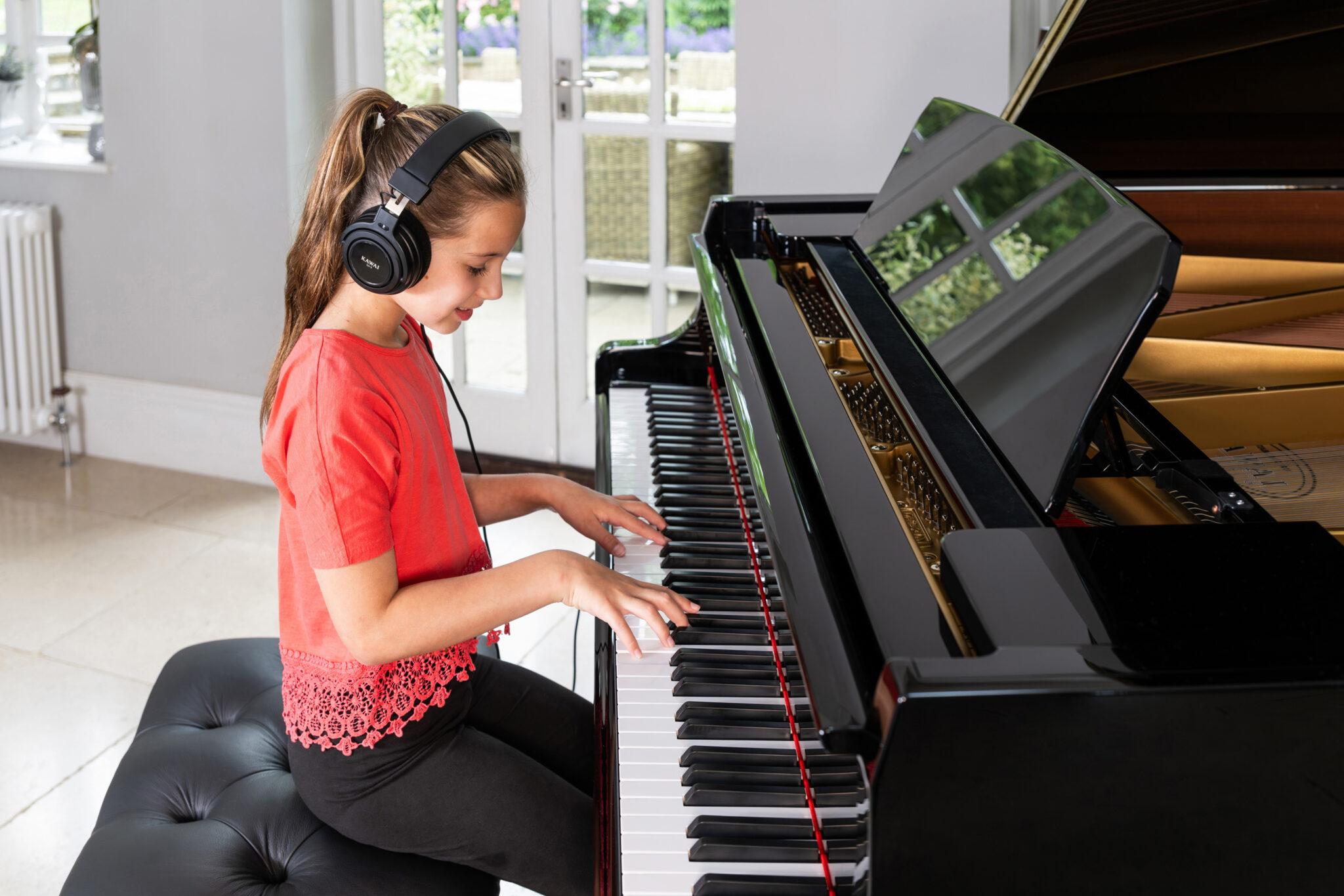 Kawai GL-30 AURES2 Hybrid grand piano